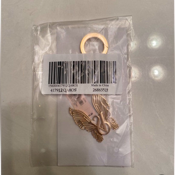 Victoria secret Angel Wings Keychain - Picture 3 of 3